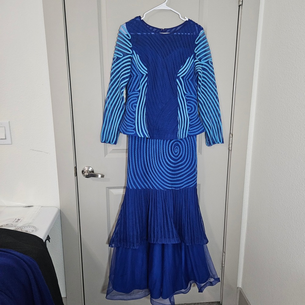 Moshita Couture Blue Ribbon Embroidery Mesh Mermaid Gown Two Piece Set Medium